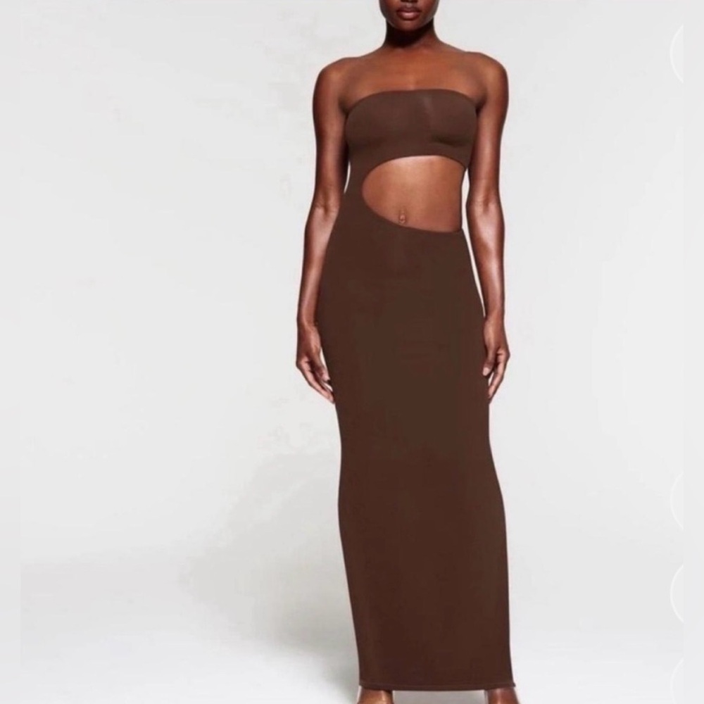 SKIMS Fits Everybody Cut out Brown Seamless Maxi Dress